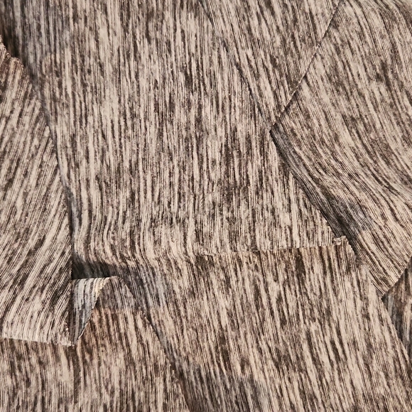 Sleeveless top - Picture 2 of 5